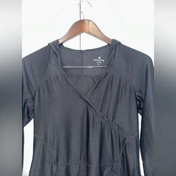 Athleta Wick-It Wader Cover Up Lightweight Hoodie S - Picture 2 of 5